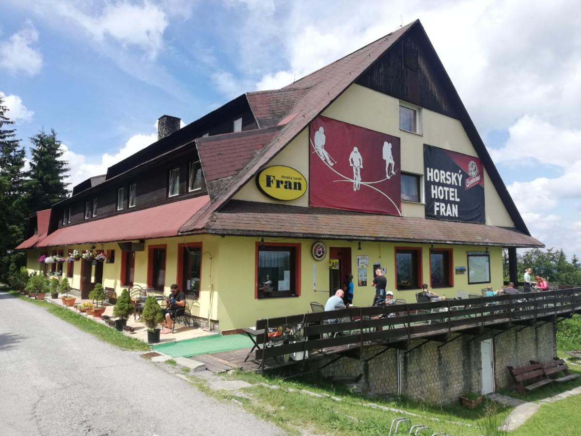 Hotel Fran Makov Extérieur photo