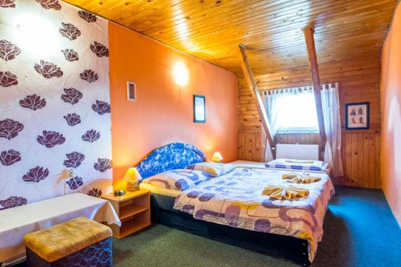 Hotel Fran Makov Extérieur photo